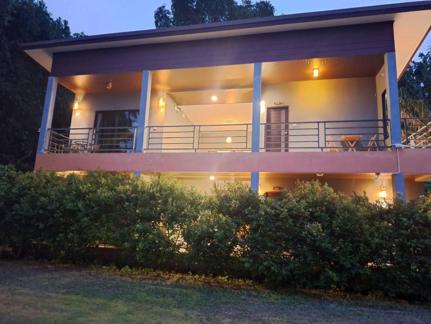 兰达尊贵酒店 Ko Lanta 外观 照片